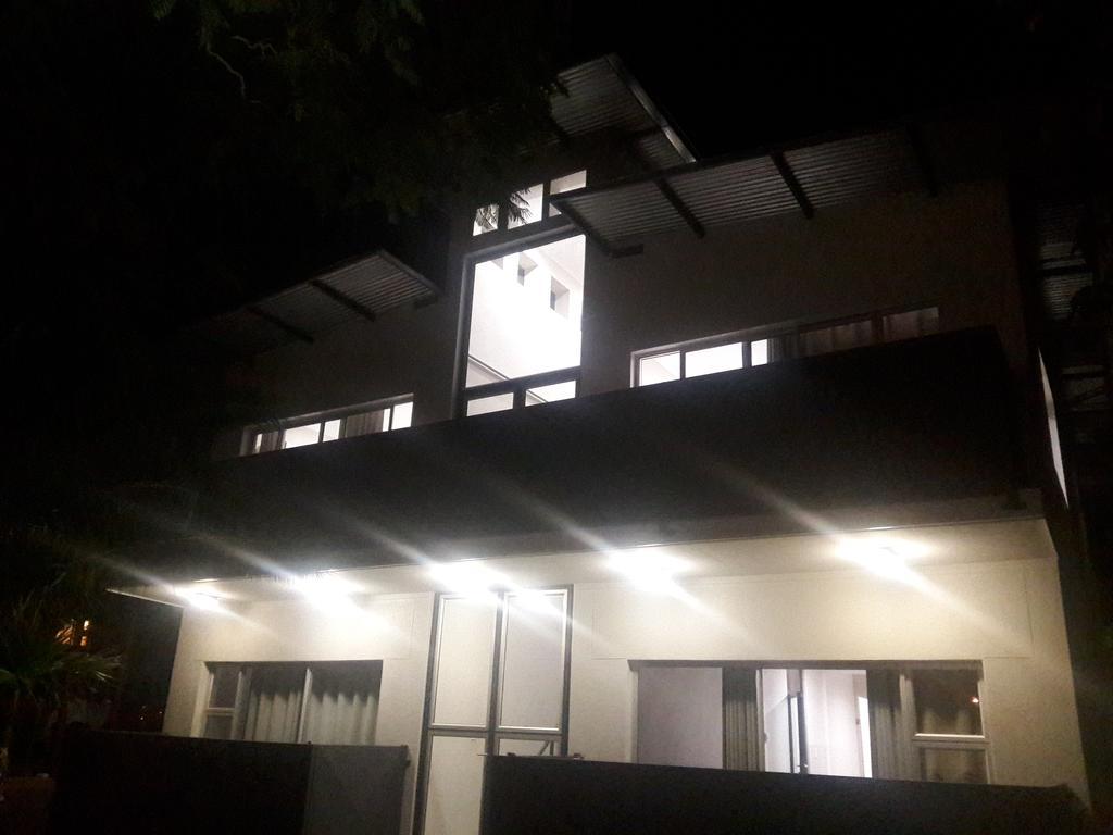 Suiderhof Self-Catering Hotel Windhoek Bagian luar foto