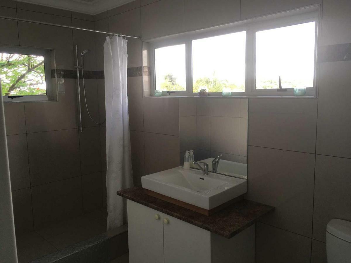 Suiderhof Self-Catering Hotel Windhoek Bagian luar foto