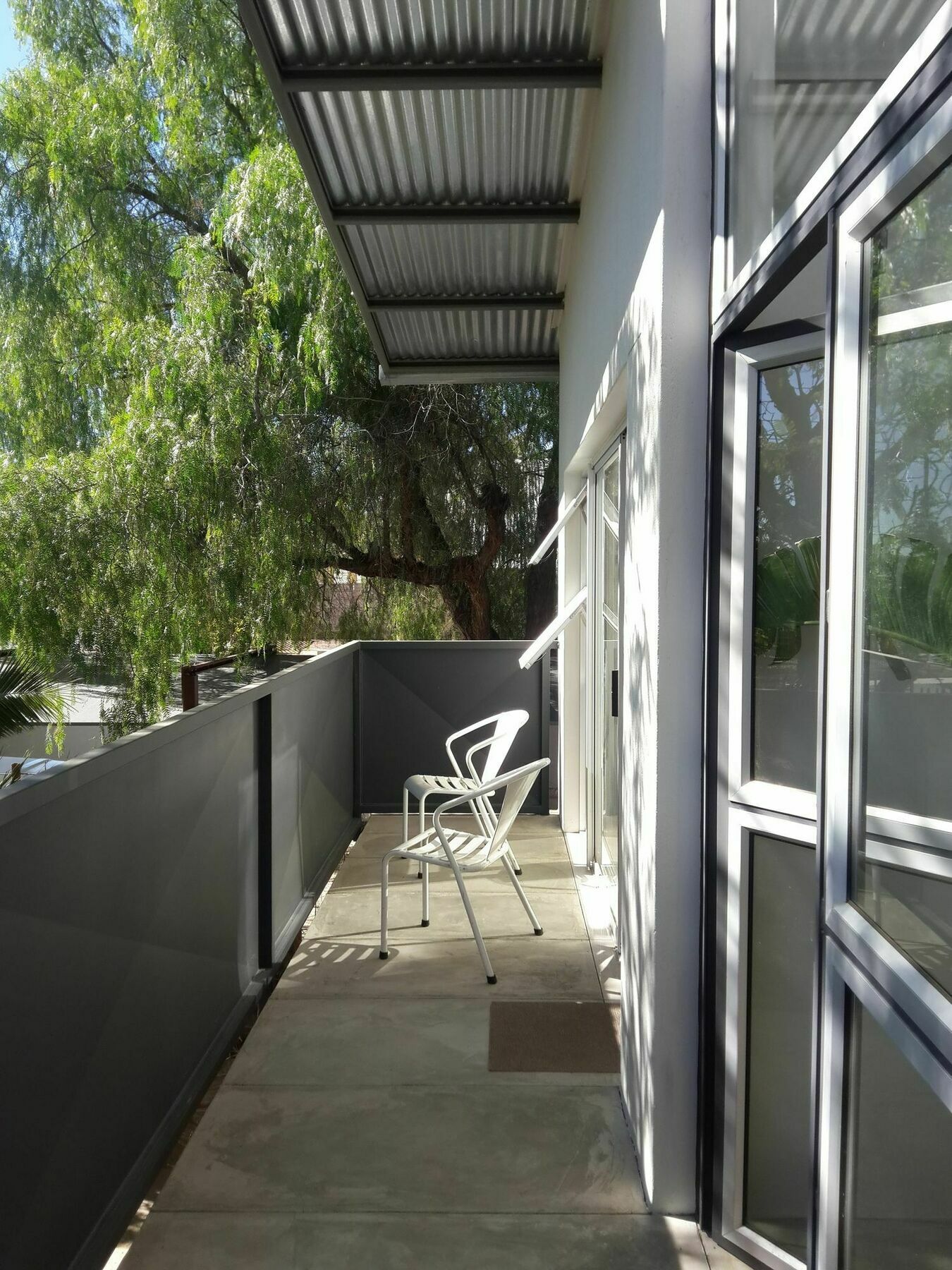 Suiderhof Self-Catering Hotel Windhoek Bagian luar foto